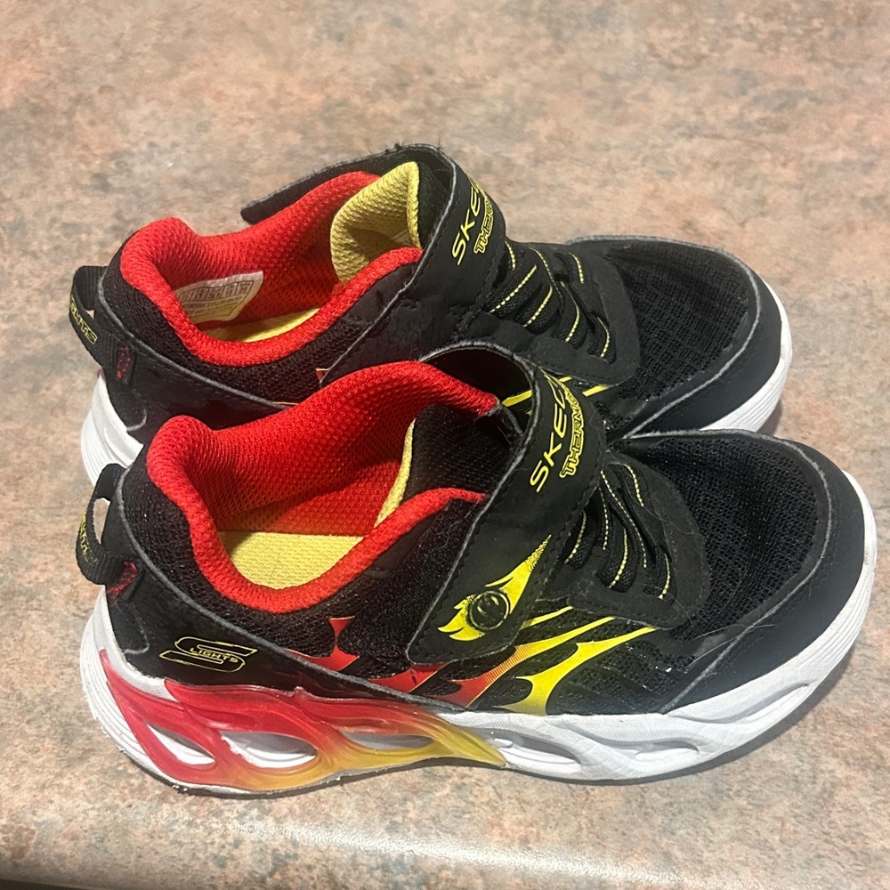Skechers Kids' Black and Yellow Light-Up Sneakers